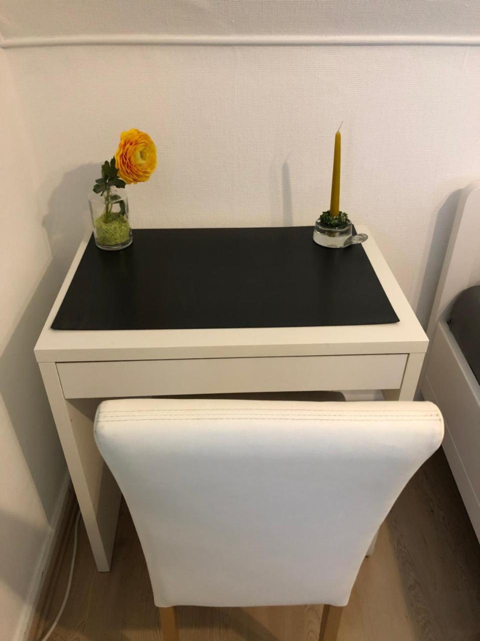 Messezimmer 4U Dusseldorf Bagian luar foto
