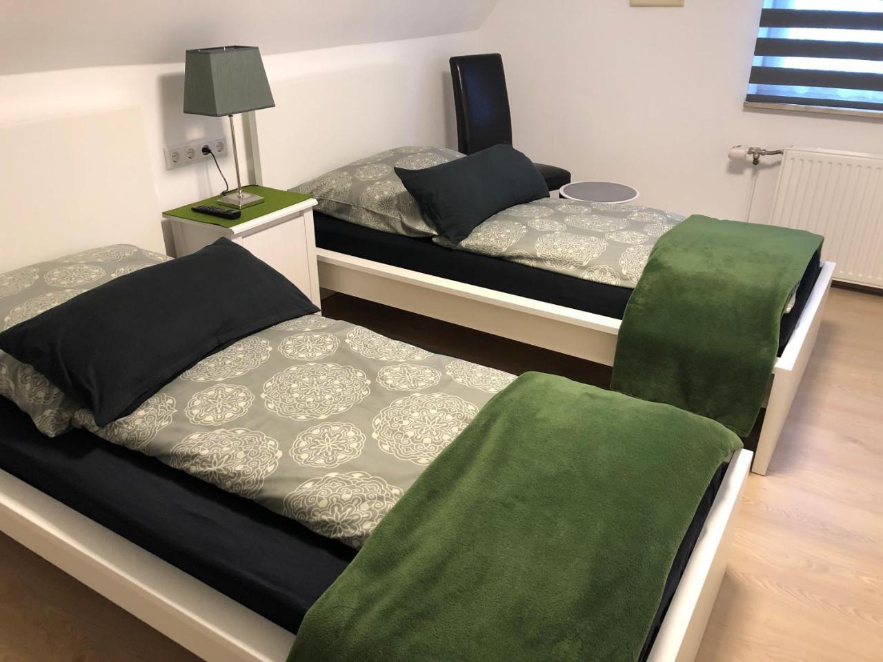Messezimmer 4U Dusseldorf Bagian luar foto
