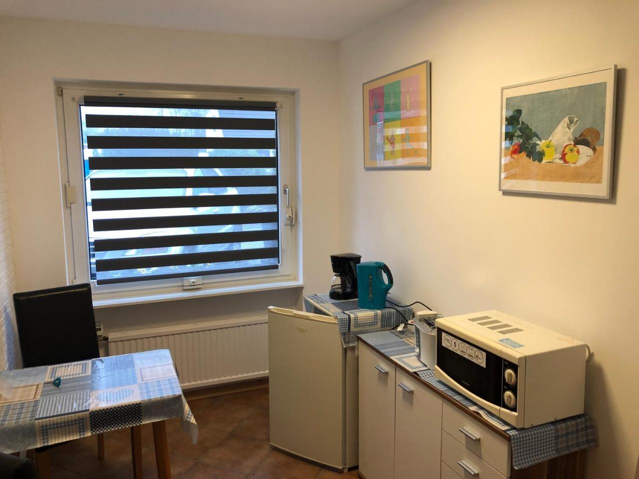 Messezimmer 4U Dusseldorf Bagian luar foto
